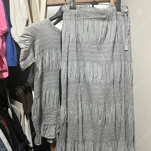 이세이미야케 슈링크 탑 스커트