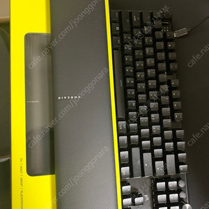 커세어 k70 rgb core 텐키리스 적축 키보드 팝니다