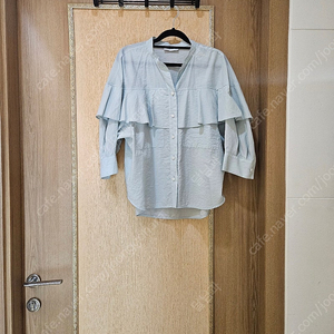 한섬 오즈세컨 프릴 블라우스 /새제품