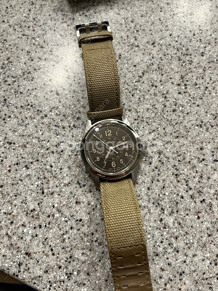 해밀턴 카키필드 오토매틱 42mm 판매합니다--1