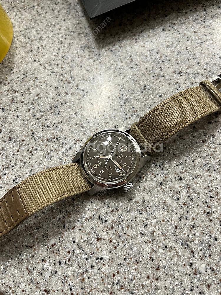 해밀턴 카키필드 오토매틱 42mm 판매합니다--2