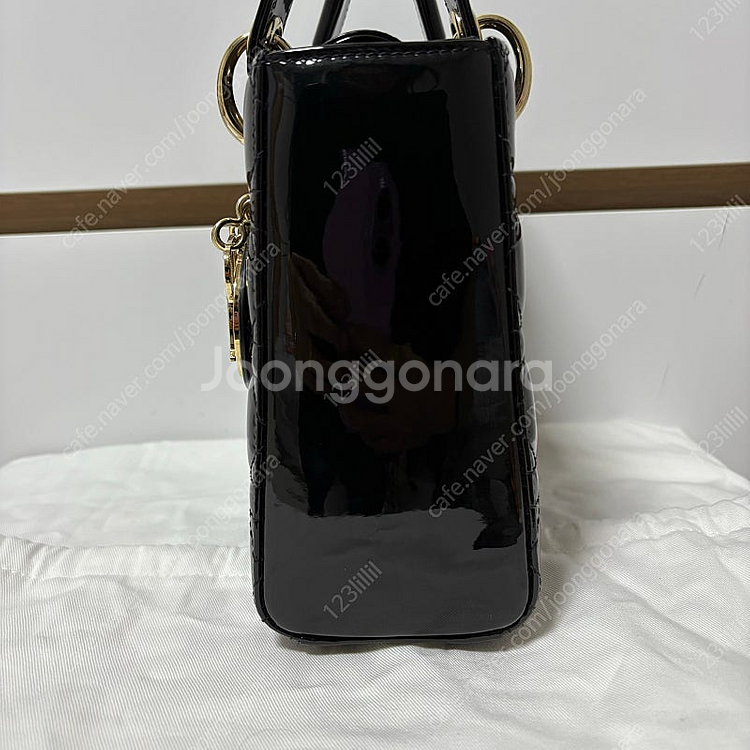 디올 레이디백 스몰 블랙 페이던트 매장구매 풀구성 팝니...--4