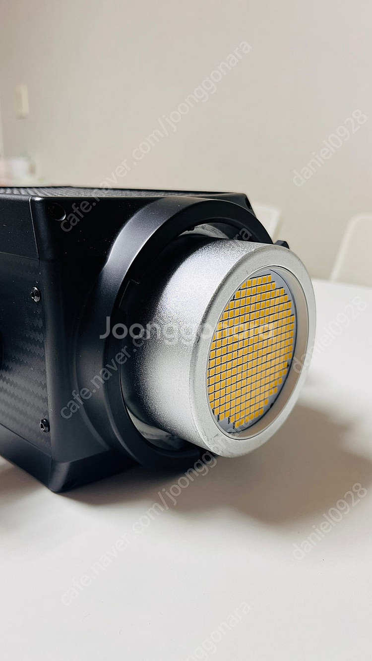 난라이트 fs200 지속광 조명 판매합니다 (fs-20...--3