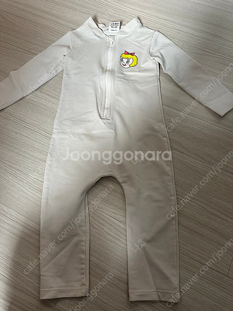 에그녹 제니4y 25000원--0
