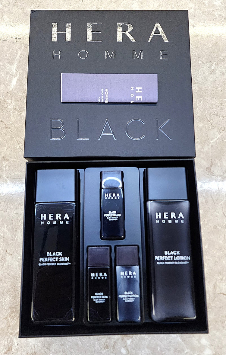 남성용 헤라옴므 블랙 퍼펙트 스킨, 밀크 로션 셋트 신품 2개 정리합니다--3