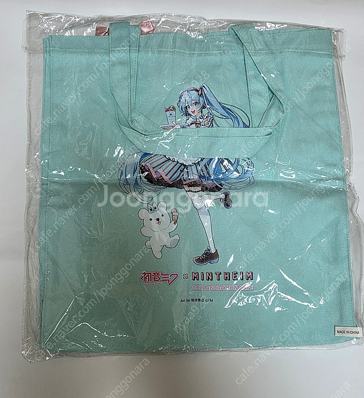 하츠네미쿠 민트하임 콜라보 에코백, 키링--0