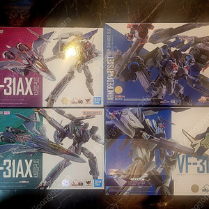 반다이 초합금 마크로스 VF-31AX 4종 풀세트 개봉확인품 팝니다