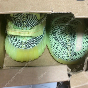 아디다스 이지부스트 350 이질리 신품