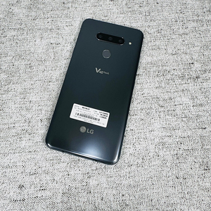 LG 단종폰 LG V40 그레이색상 128G 외관초깔끔 6.5만원 판매합니다.
