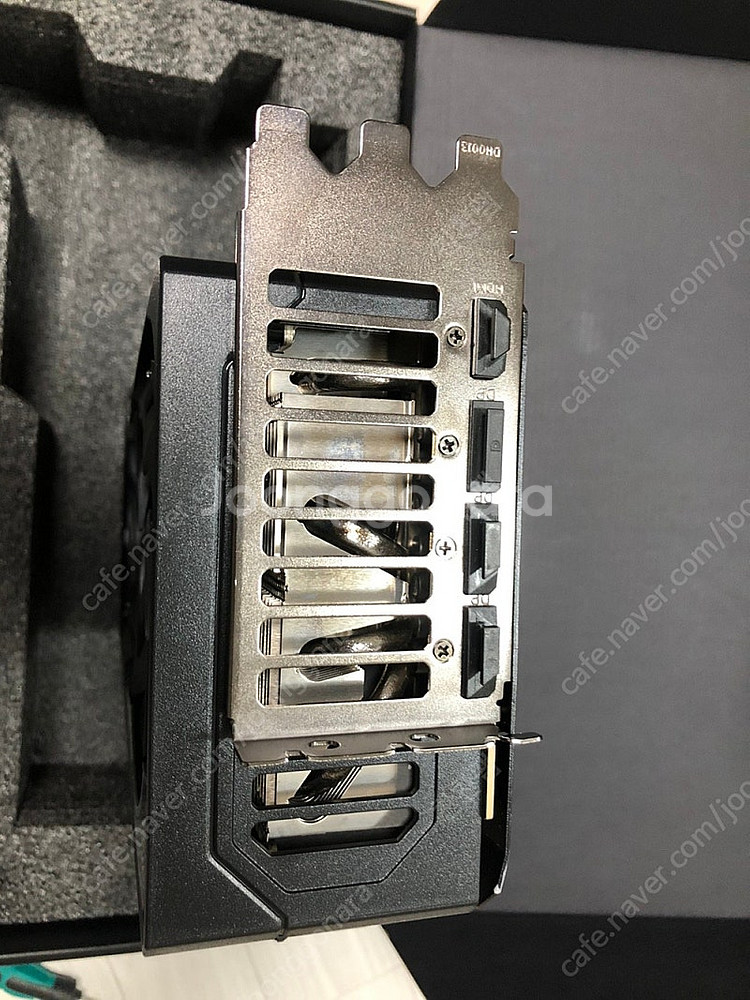 GIGABYTE AORUS 지포스 RTX 5070 Ti...--3