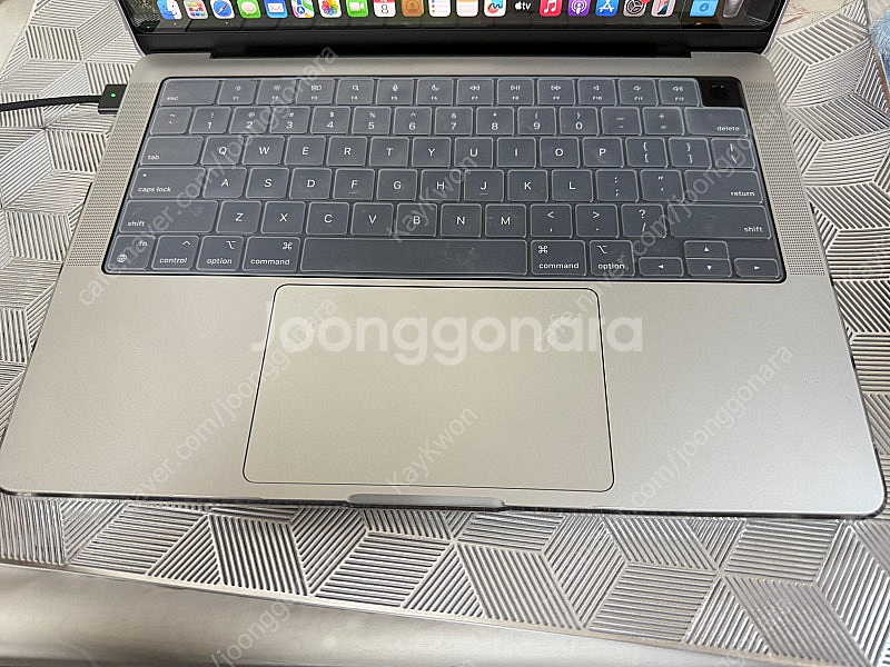 맥북 프로 14인치 M1 프로 512G SSD 실버 팝...--3