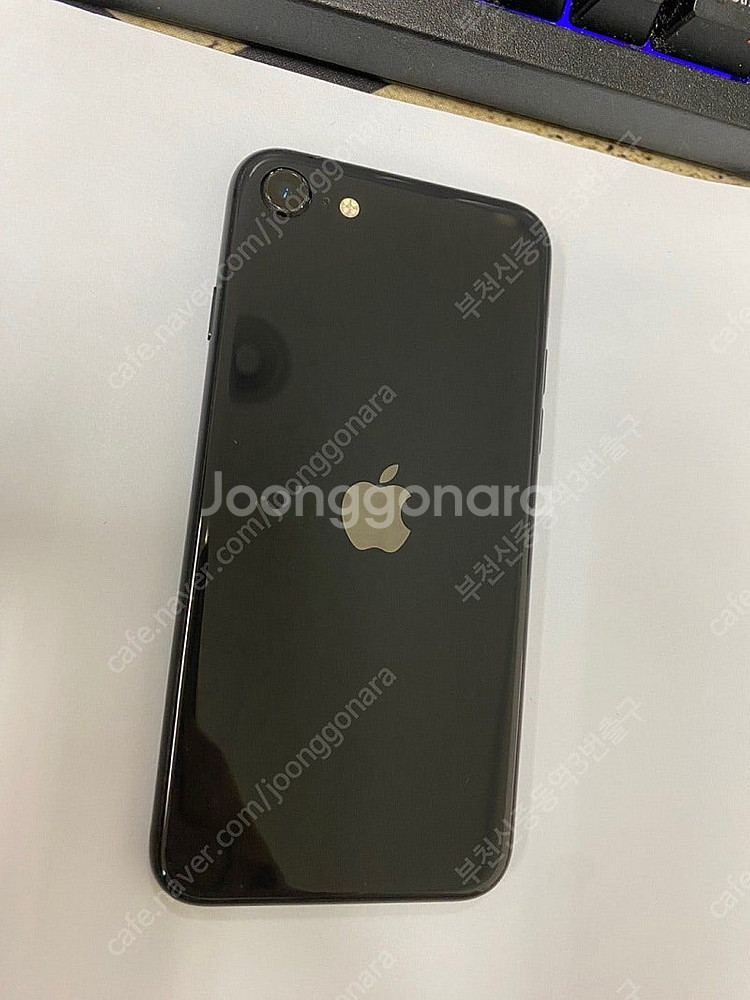 500991 아이폰SE2 블랙 액정SS급 64GB 무잔...--0