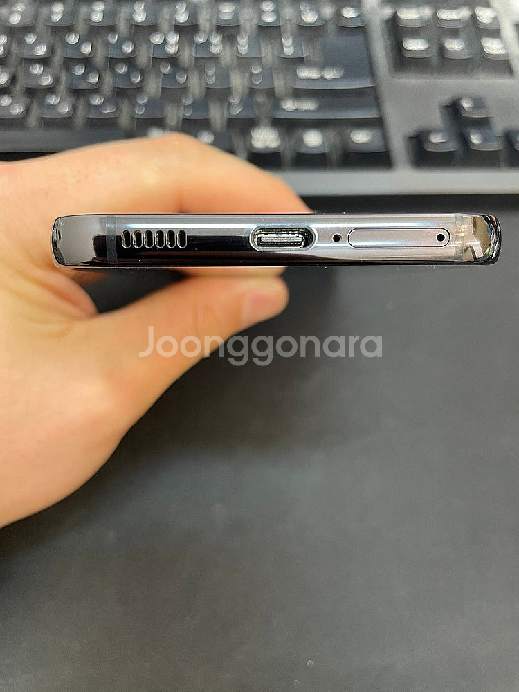 갤럭시S22 블랙 256GB 무잔상 상태좋은 중고24만...--5