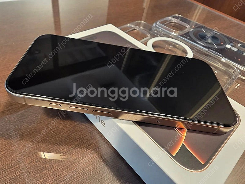 아이폰 16 Pro 512G 데저트 티타늄 판매합니다--1