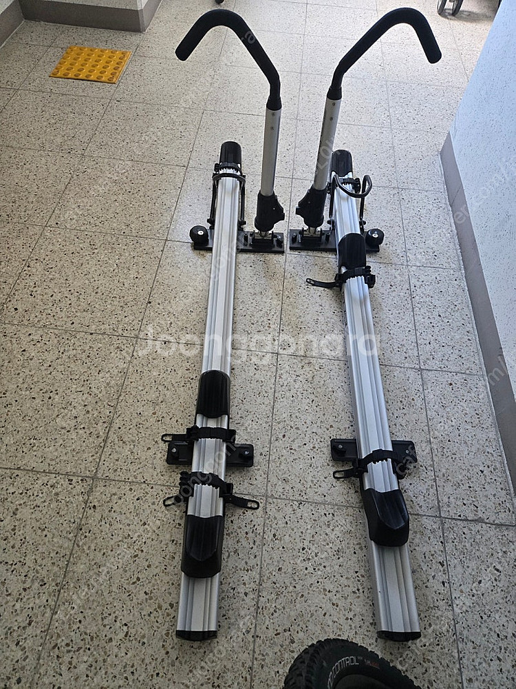 유일 가로바, 자전거캐리어 판매합니다--3