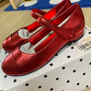 I LOVE J의 빨간색 구두 220 새상품