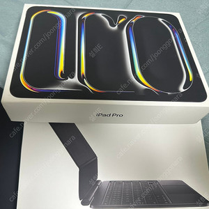 아이패드 M4 11인치 Wifi + 정품 매직키보드