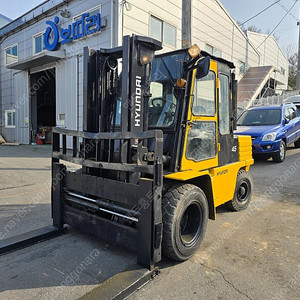 저렴한 중고지게차! 현대 4.5톤 캐빈+자동발 / 950만원 실매물