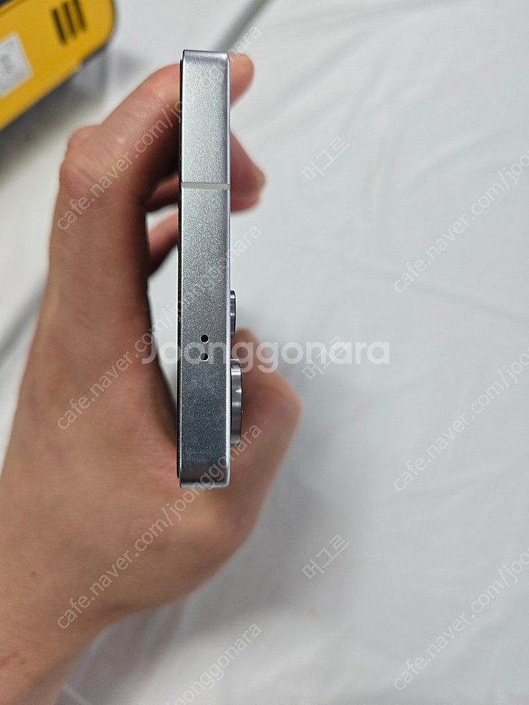 갤럭시 s25 울트라 256g 팝니다 (sk 통신사용)--3
