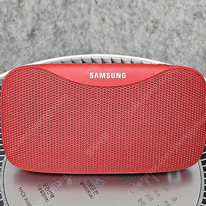 거의새거) 삼성 Level box 블루투스 휴대용 스피커 핀매합니다.