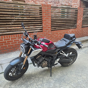 혼다 cb650r팝니다