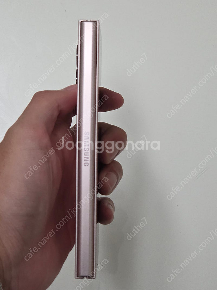 KT 갤럭시폴드6 256gb 핑크 팝니다--5
