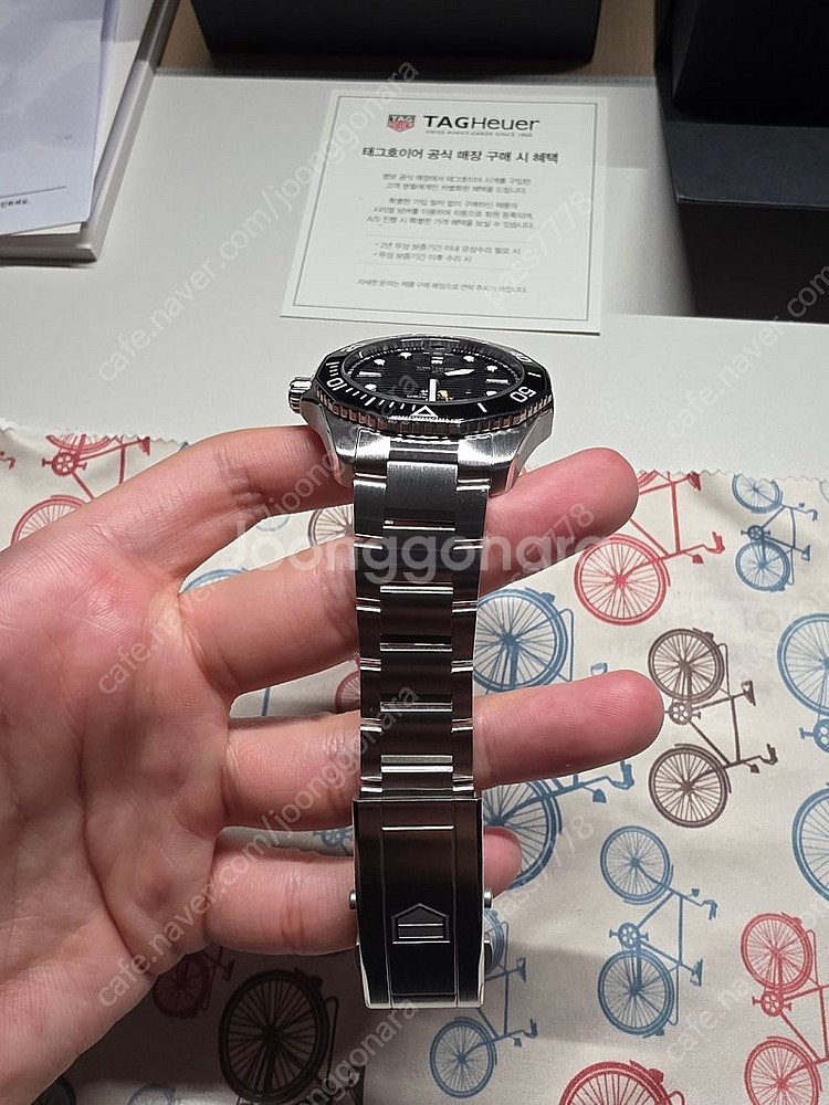 태그호이어 아쿠아레이서 프로페셔널 300 43mm--2