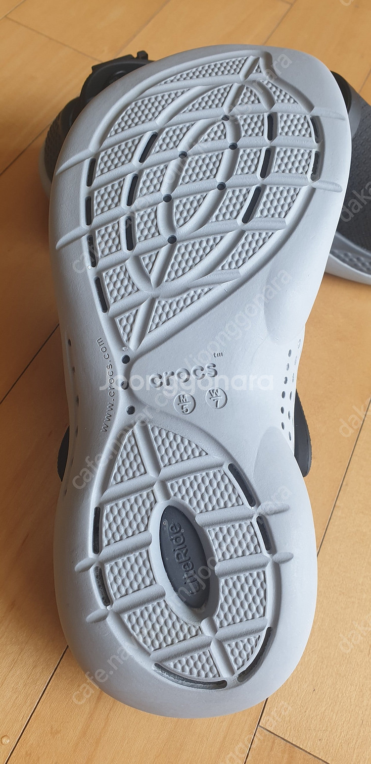 크록스 240--2