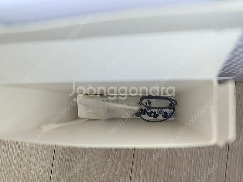 파워트레인 P60 메쉬 화이트 판매합니다. 컴퓨터 미니...--4