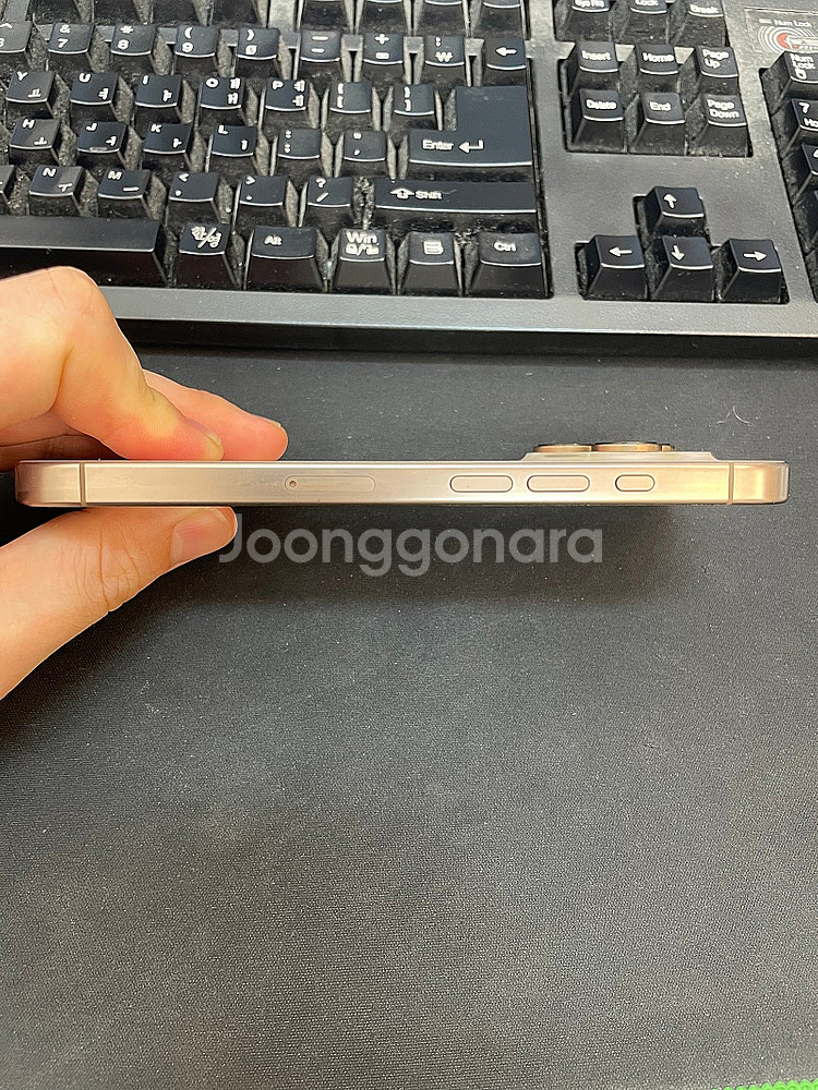 아이폰16프로 데저트 256GB 배터리100% 상태좋은...--6