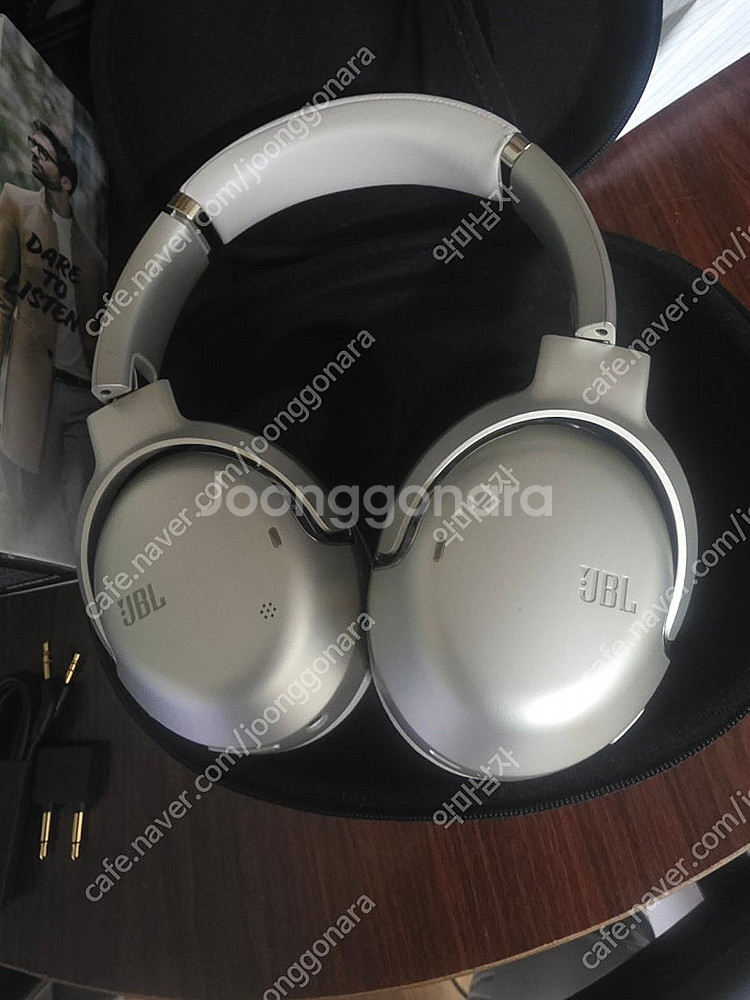 JBL Tour One M2--0