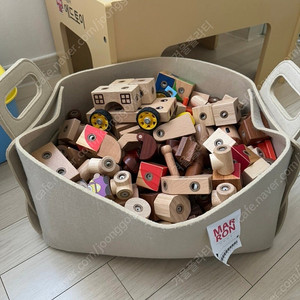 키즈스콜레 크리에이티브7 에드토이 띠띠트래블 애드토이테이블