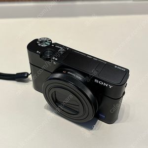SONY RX100M6 팝니다.