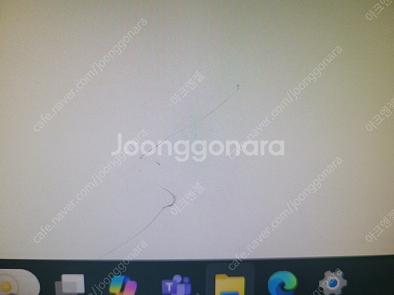 LG Flatron E2442 24인치 모니터 팝니다--3