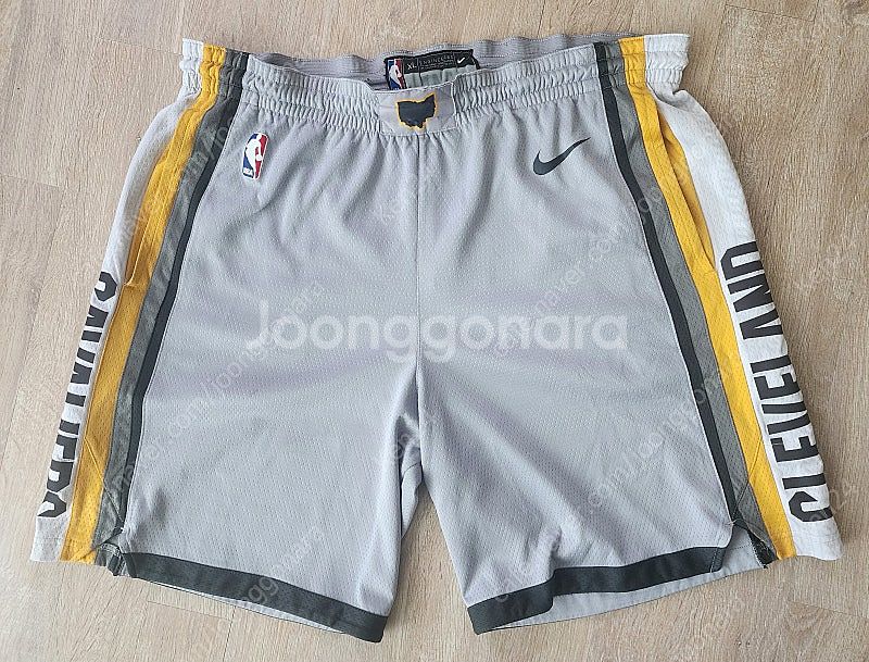나이키 NBA 클리블랜드 캐벌리어스 쇼츠 XL 사이즈--0