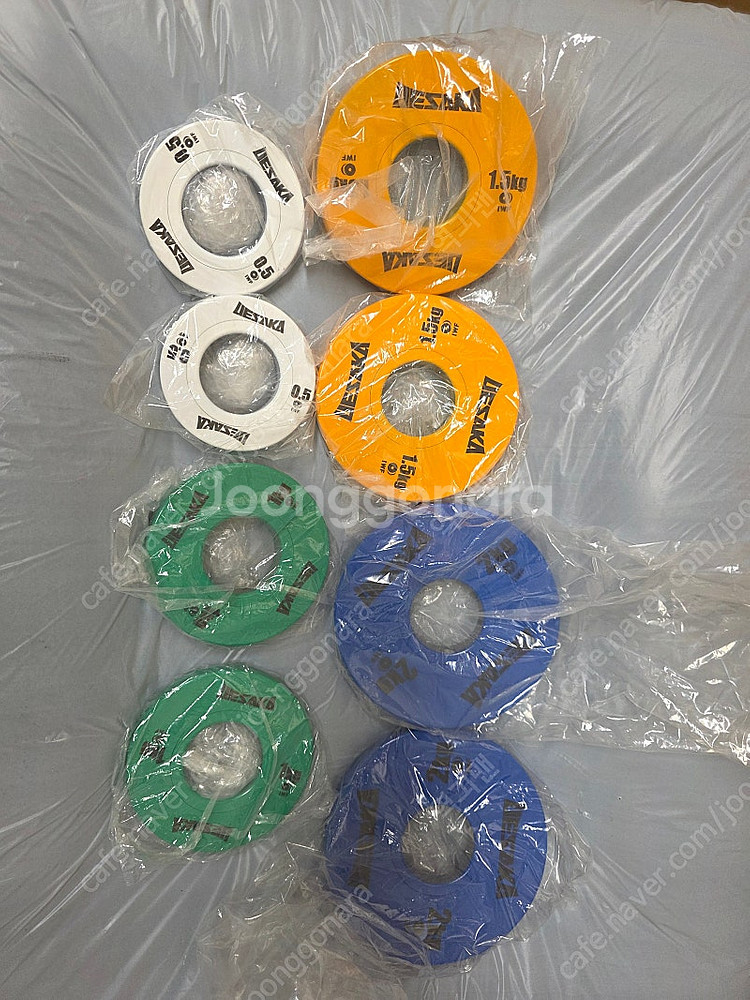 우에사카 저중량 원판세트 팝니다.--0