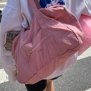 헤이그 더플백 색상교환하실분