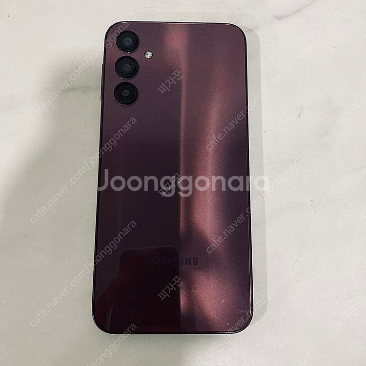 갤럭시 A24 다크레드 128기가 무잔상S급 매우깨끗한기기! 8만5천원 판매합니다!--1