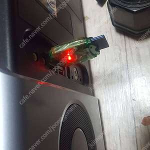 asus 빅타워 케이스 5000원 판매합니다. 전면 5.25x4 /3.25x2 베이로 하드랙 장착해서 사용하기 최적입니다.