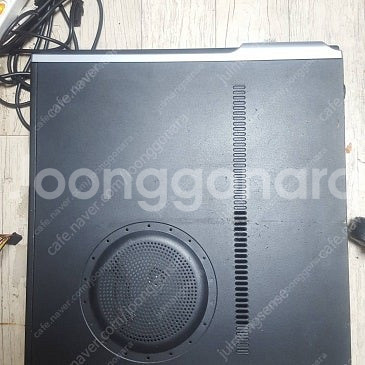 asus 빅타워 케이스 5000원 판매합니다. 전면 5...--7