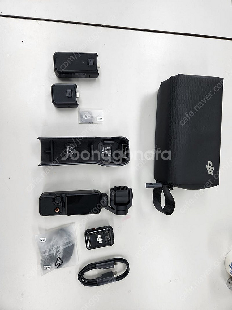 오즈모포켓3 크리에이터 콤보 팝니다--0