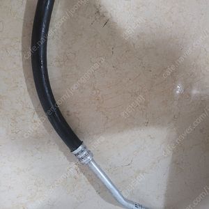 qm5 에어컨콤프 연결 저압호스