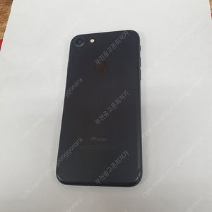 대량가능) 201836 아이폰7 32 매트블랙 AA급 중고폰 12.5만 배터리85% 부천 신중동역 레트로 인스타폰 사진폰 감성폰 자녀폰 서브폰