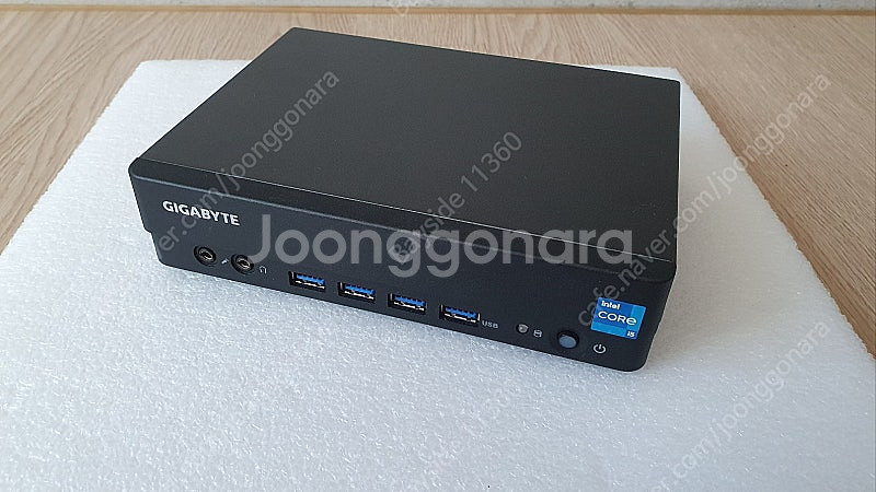 GIGABYTE BRIX PRO GB-BSi5-1135...--2