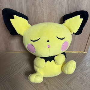 피츄인형(택포 만원)