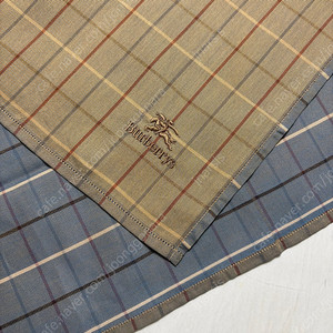 버버리 Burberry 투톤컬러 면 손수건