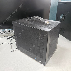 ITX본체 9600X RTX5070 팝니다.