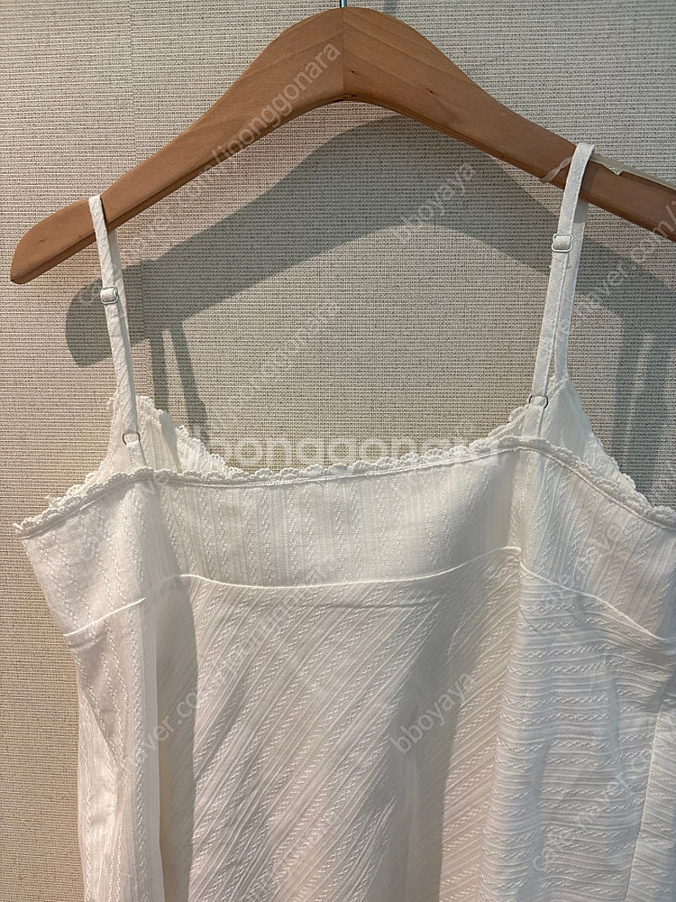 아웃핏 보세 콩단추 나시 블라우스 뷔스티에 휴양지룩 여...--3