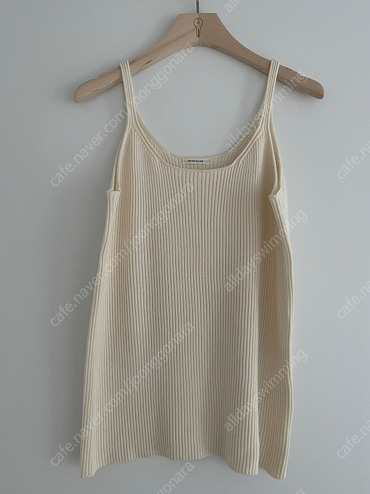모네 마켓 얼반 니트 슬리브리스 urban knit sleeveless 새 제품 이미지