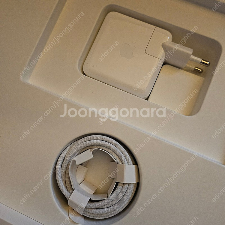 풀박 맥북 프로 m4 16g 512g 14인치 판매--4